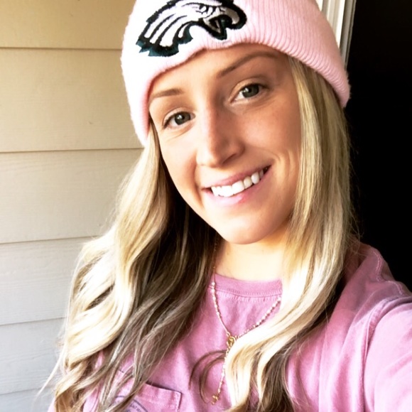 Meet your Posher, Amber - Picture 1 of 1